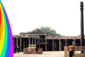 Iron Pillar at Delhi